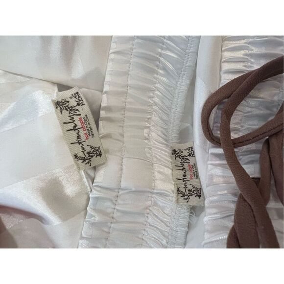 Intimately Free People Women's Ivory Striped Satin Pajama Set Size XL NWOT - Picture 6 of 8